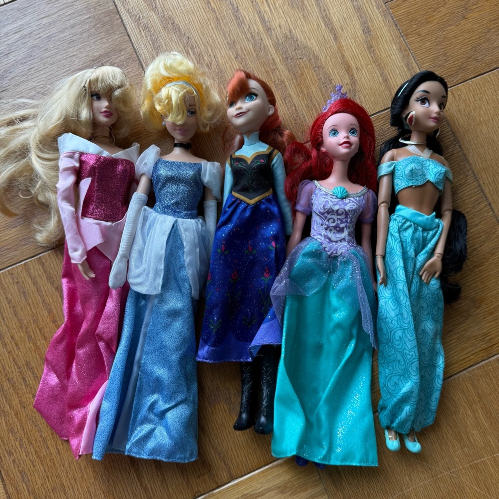Disney Princess Doll Collection - lot. - Picture 2 of 3